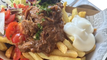 Verse frieten met pulled pork